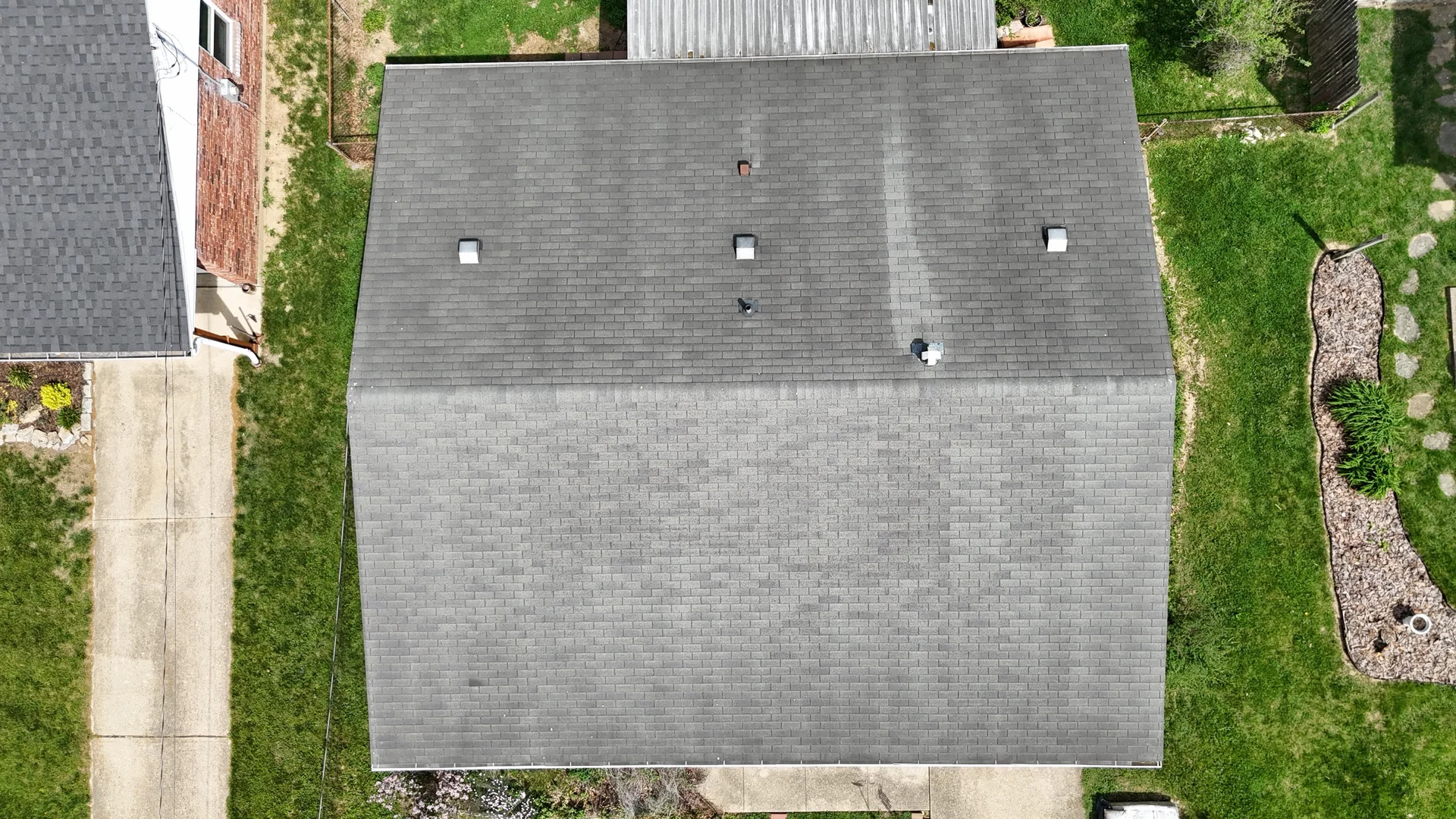 Anderson Roof Gets New Hickory Upgrade with GAF HDZ — photo 2