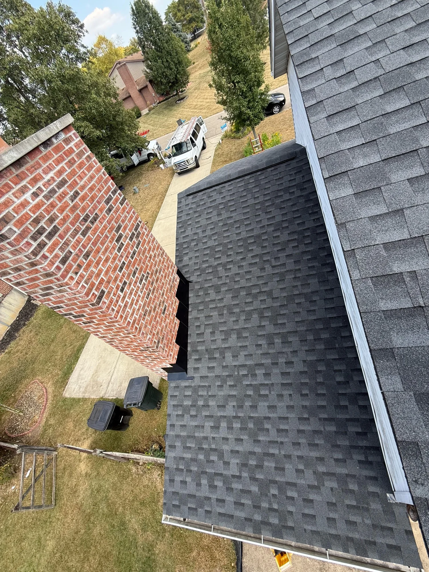 Liberty Township GAF Timberline HDZ System 2025 — photo 3