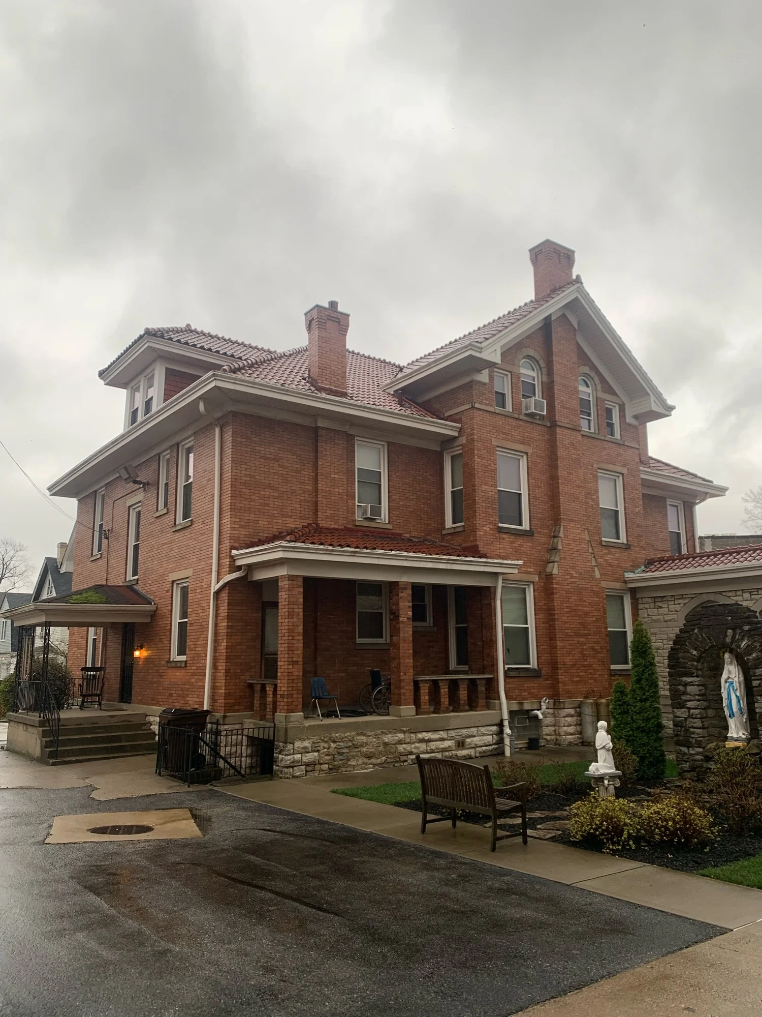 Cincinnati Chapel Restored with GAF Silver Pledge System